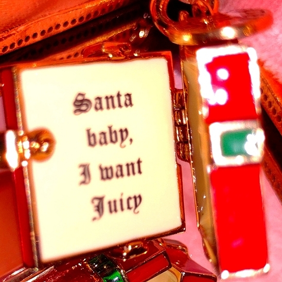 Santa Baby I Want Juicy Never Removed From Original 🎁 NWT - Picture 6 of 12